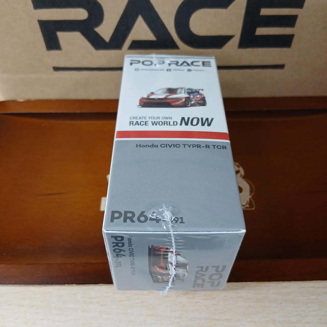 1/64 ホンダ シビック タイプR FL5 TCR M&K レーシング PR640391 - 画像 (5)