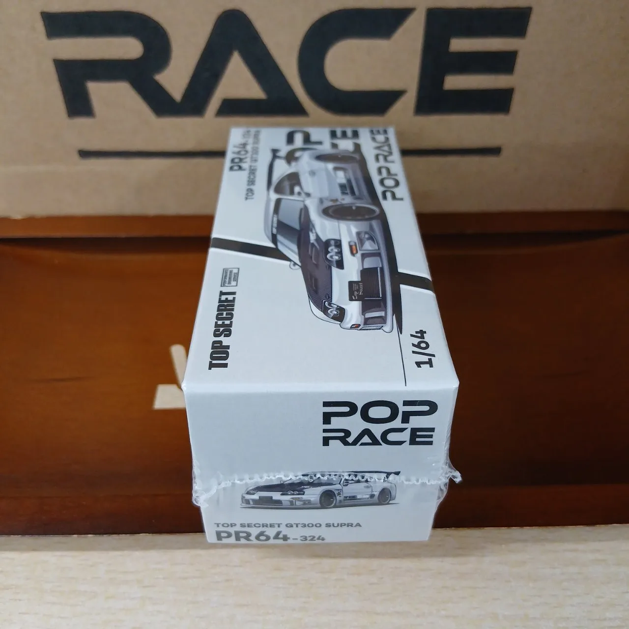 1/64 トップシークレット GT300 スープラ シルバー PR640324 - 画像 (3)
