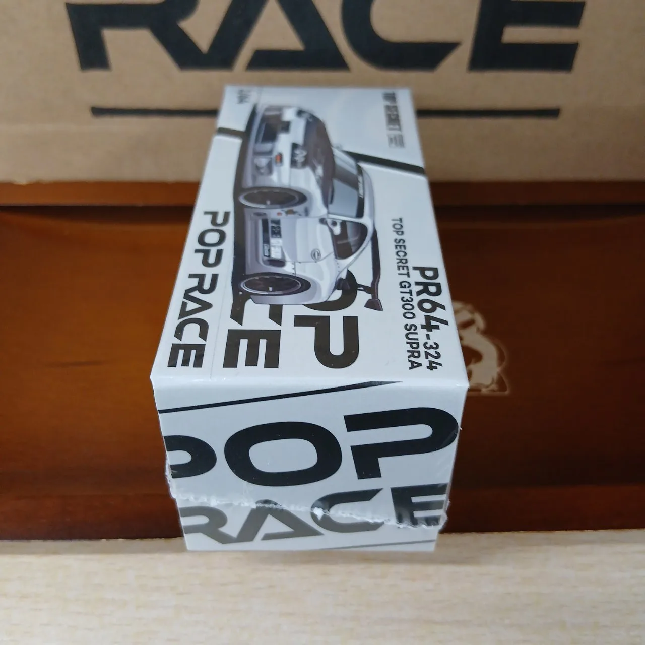 1/64 トップシークレット GT300 スープラ シルバー PR640324 - 画像 (4)