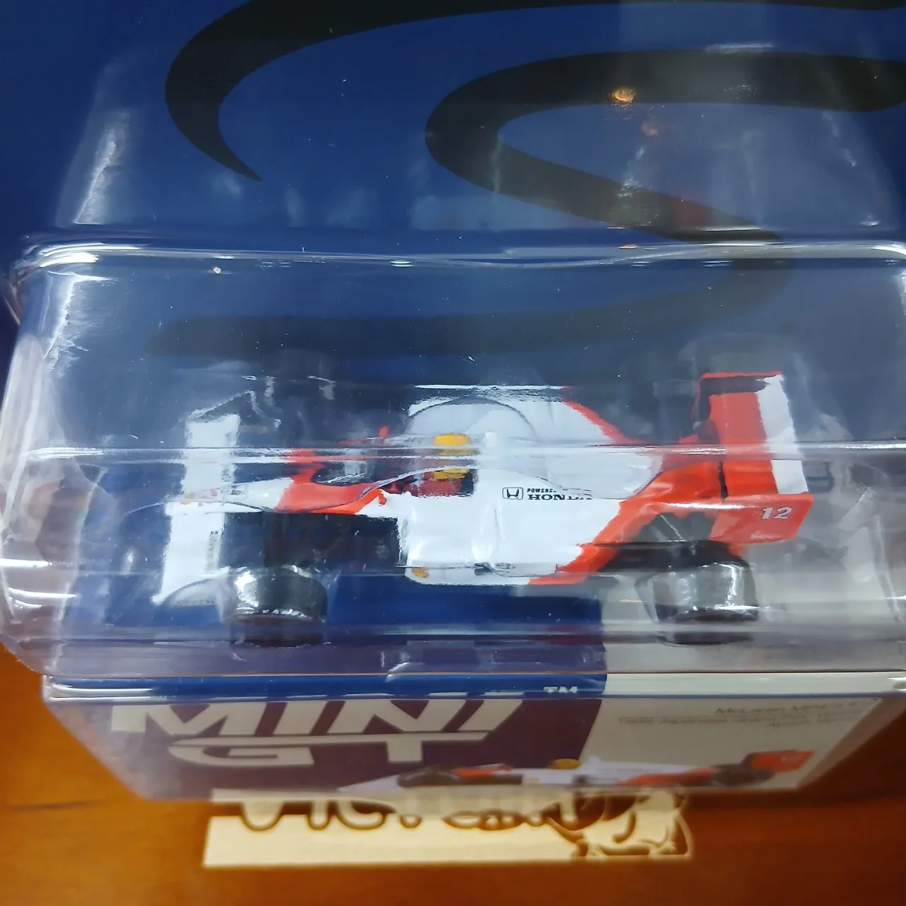 1/64 マクラーレン MP4/4 日本グランプリ 1988 優勝車 #12 アイルトン・セナ MGT1099-BL デカール付 ブリスター仕様 - 画像 (5)