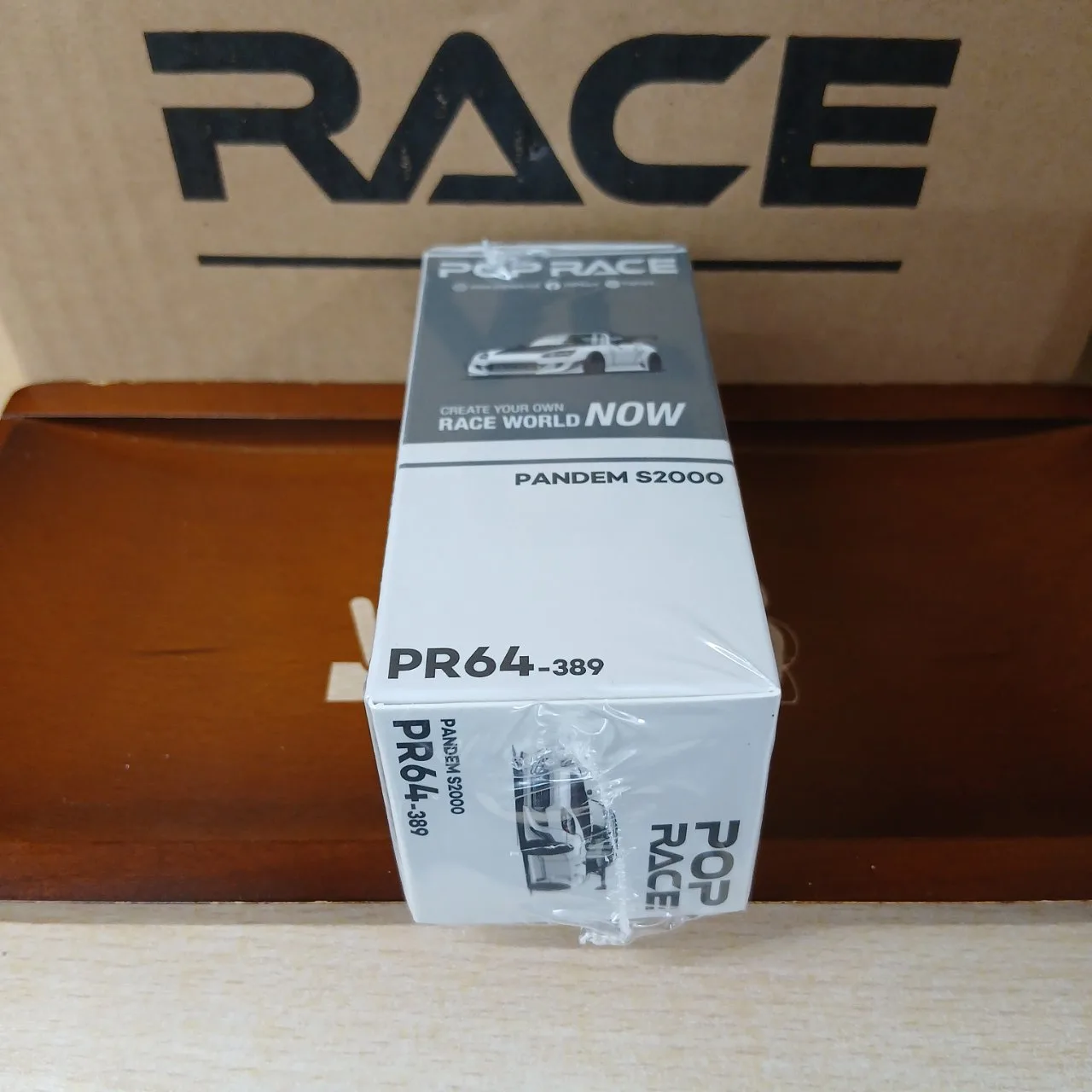 1/64 パンデム ホンダ S2000 ホワイト カーボンフード PR640389 - 画像 (5)
